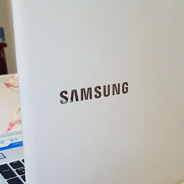 Notebook Samsung E30 - 1TB