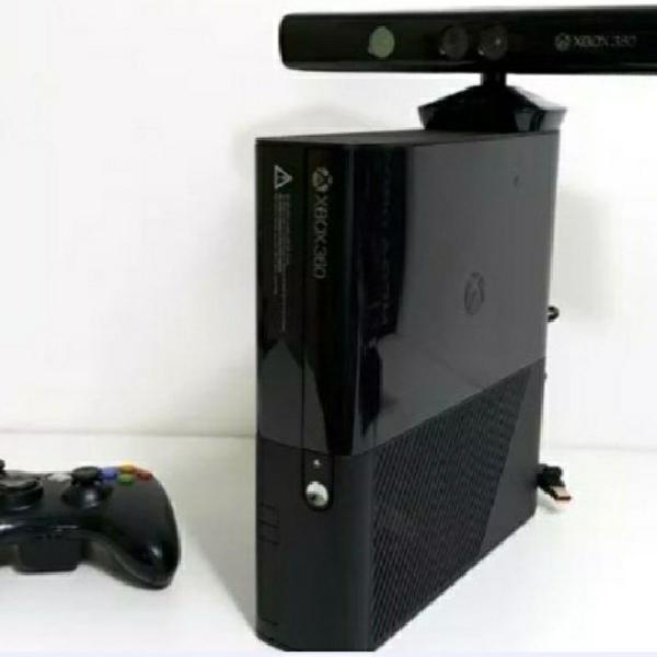 Xbox 360 destravado completo semi novo