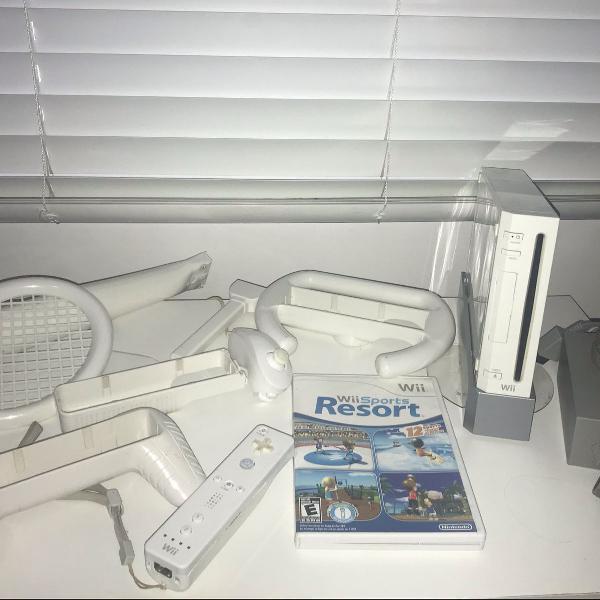 nintendo wii + kit sports + sports resort