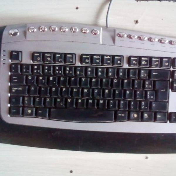 teclado gamer multimidia