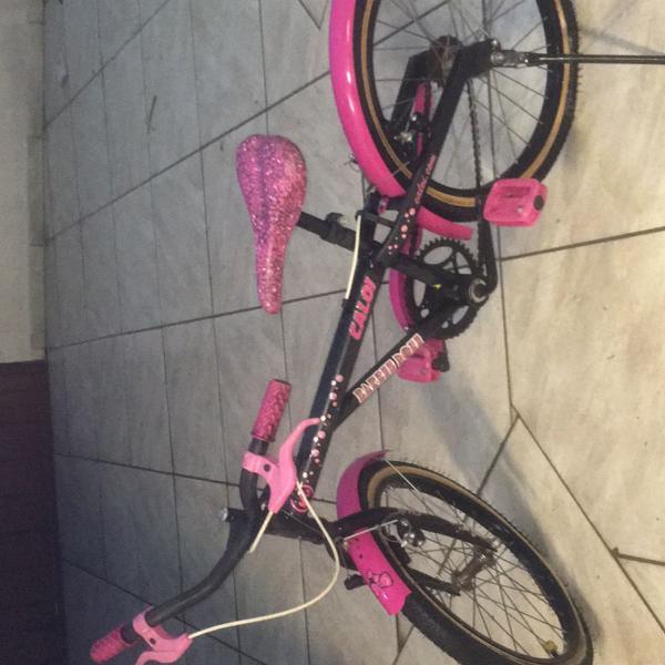 bicicleta infantil da barbie