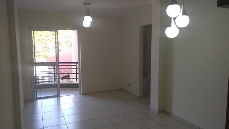 APARTAMENTO 2 DORMITÓRIO SENDO 1 SUITE, VENDE.