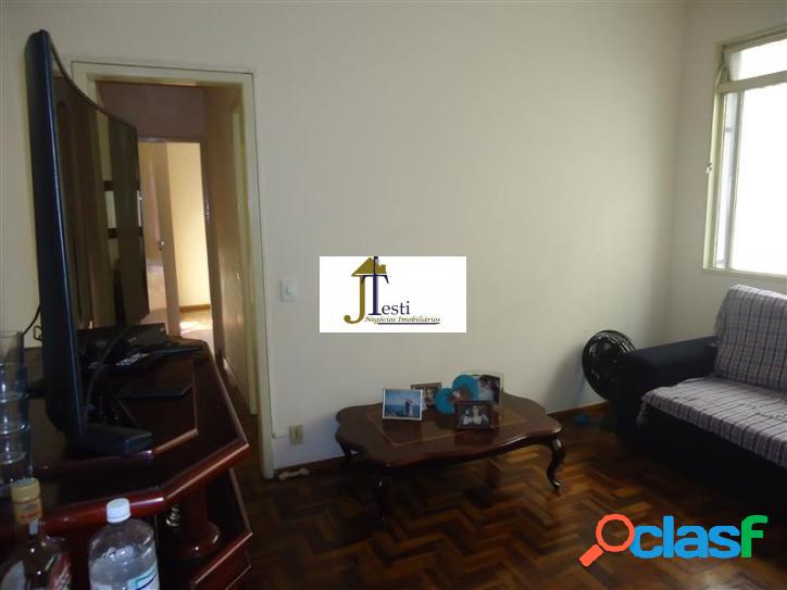 Apartamento 3 quartos- ótima localização -Sagrada