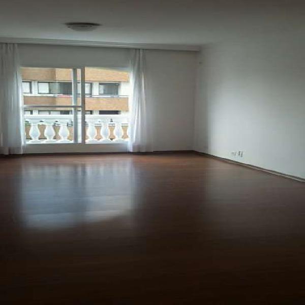 Apartamento 85 m² com 2 dormitórios 1 suíte 1 vaga.