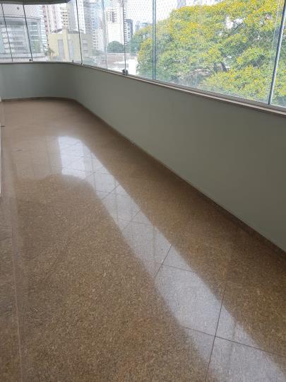 Apartamento de 320 metros quadrados no bairro Setor Oeste