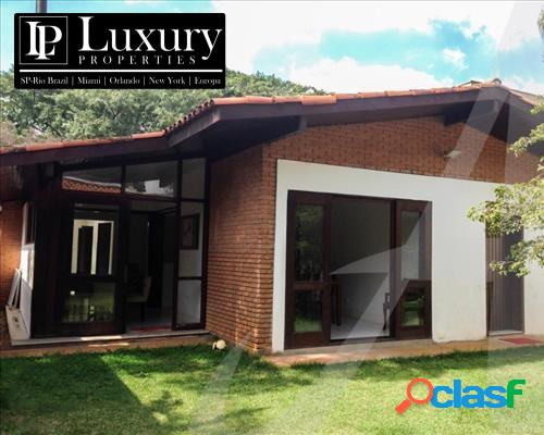 Casa 3 dormitórios para Venda ou Aluguel, 270 m²