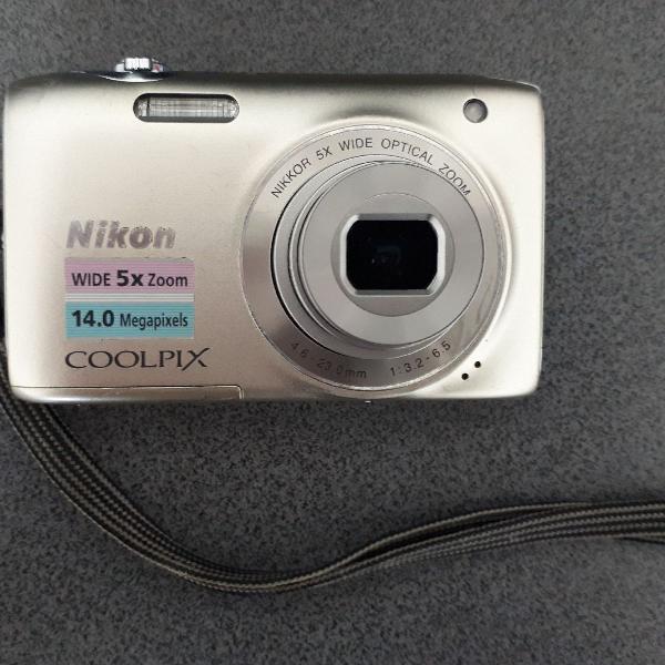 Câmera Digital Nikon Coolpix S3100