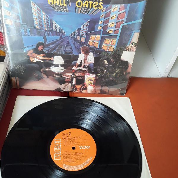 Daryl Hall &amp;John Oates- Bigger Than Both of us LP