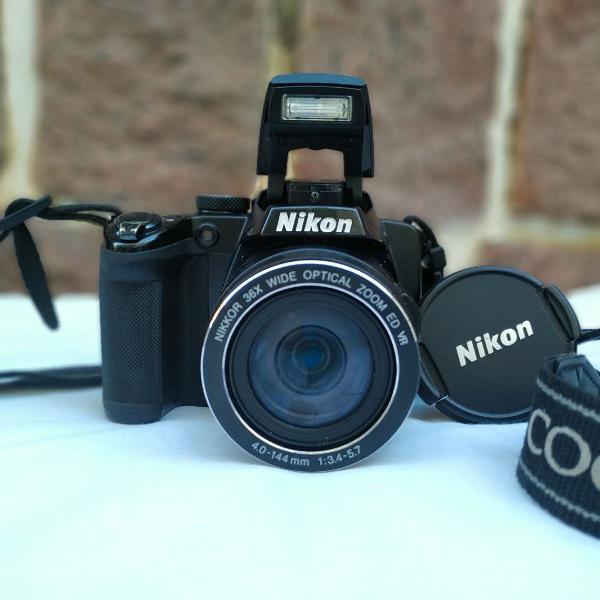 Nikon coolpix p500