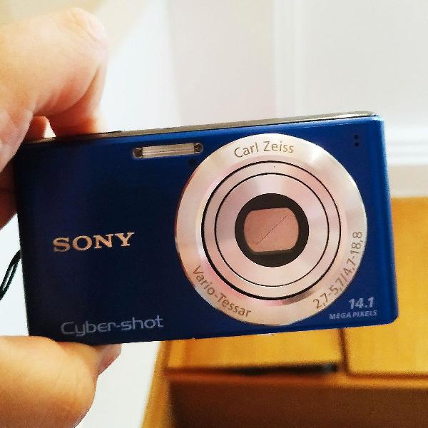 câmera cyber shot sony