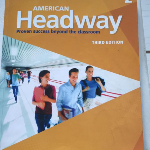 livro de inglês-american headway 2- third edition
