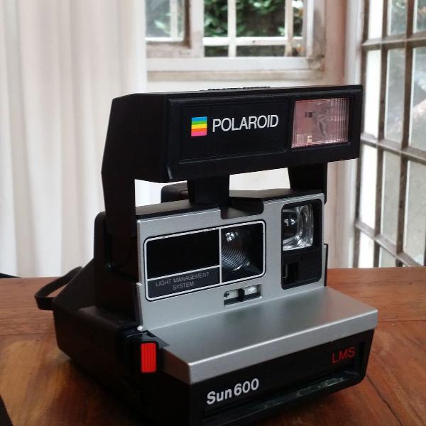 polaroid sun 600
