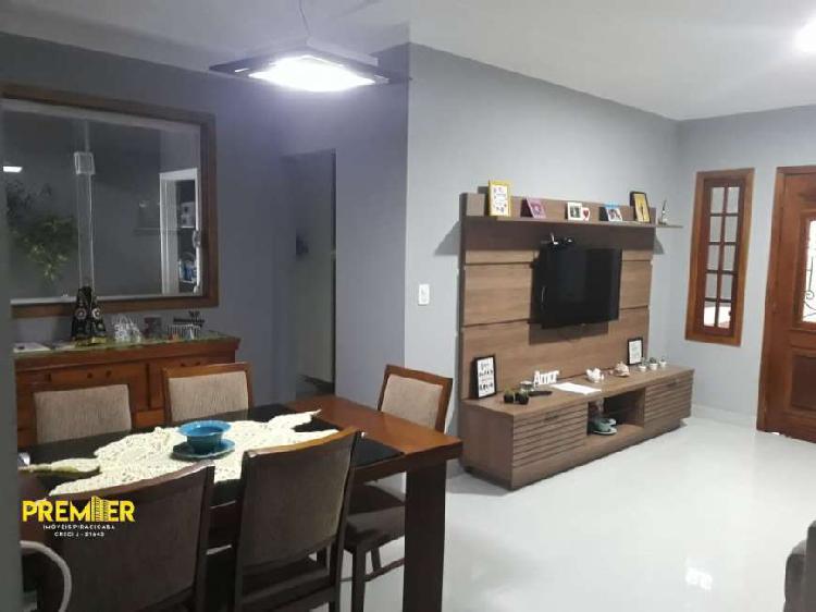 Casa em condomínio