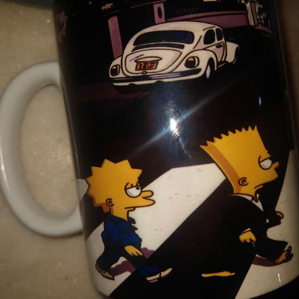 Caneca Simpsons Abbey Road