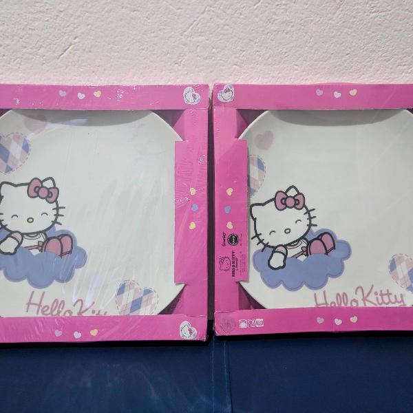 Kit 2 Pratos Porcelana Hello Kitty Party Sanrio 27 Cm
