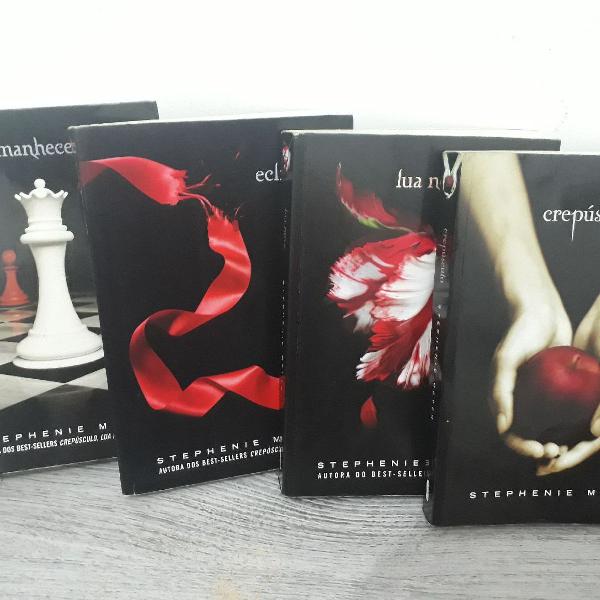 Stephanie Meyer Série Crepúsculo 4 livros + 2 brindes
