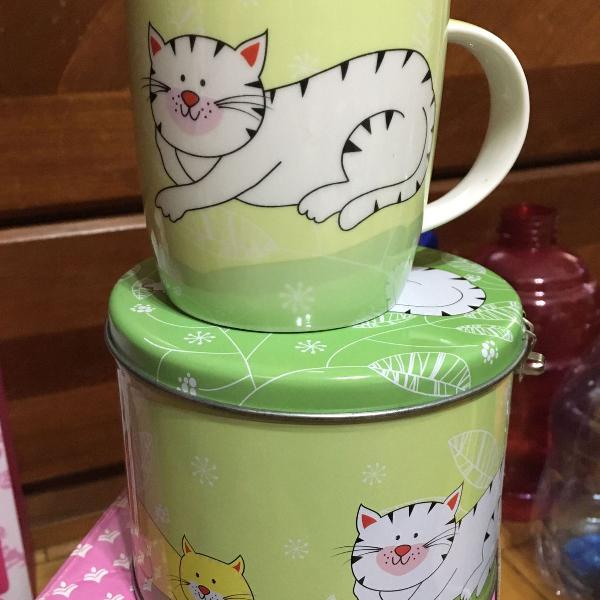 Xícara-cofre de gatinho