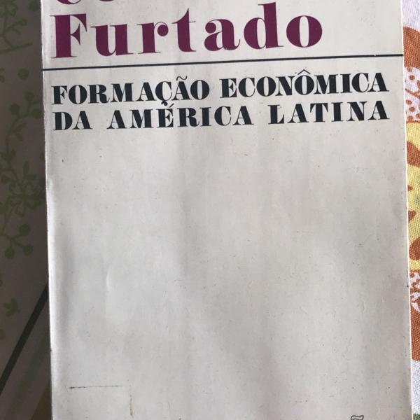 formação econômica da américa latina
