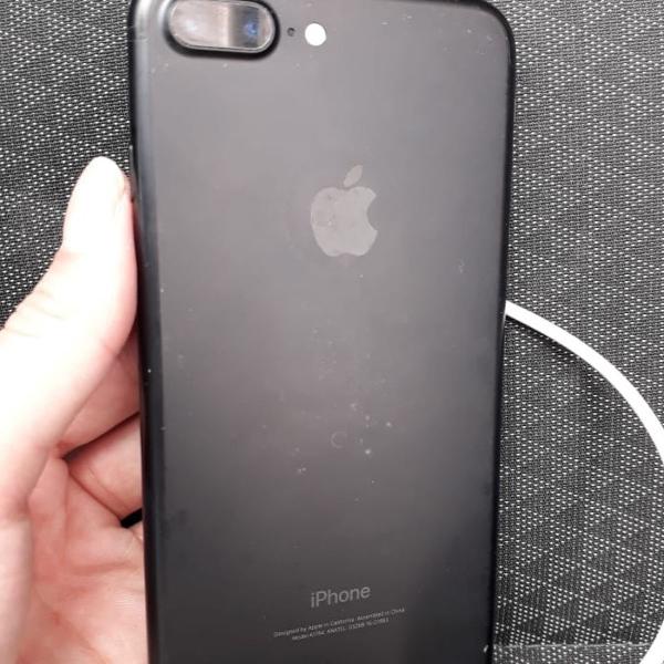 iphone 7 plus, black matte.