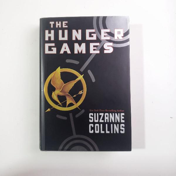 livro The Hunger Games [edição especial capa dura]
