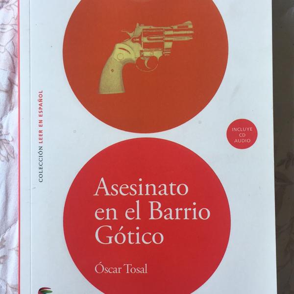 livro asesinato en el barrio gotico