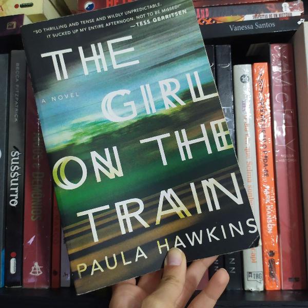 livro the girl on the train - Paula Hawkins