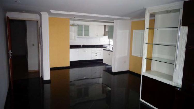 2 dormitórios todo reformado com closet - 2 banheiros -