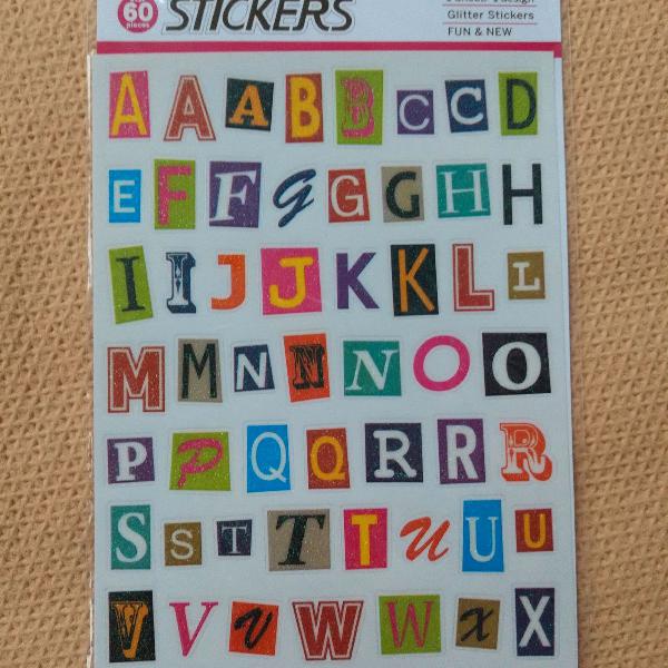 Alfabeto em Stickers.