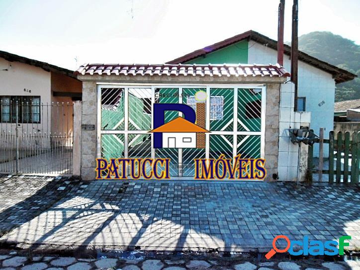 CASA EM ÓTIMA LOCALIZAÇÃO