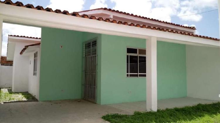 Casa para venda com 112 metros quadrados com 3 quartos em