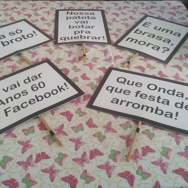 Plaquinhas de festa!! Ebaaa!!