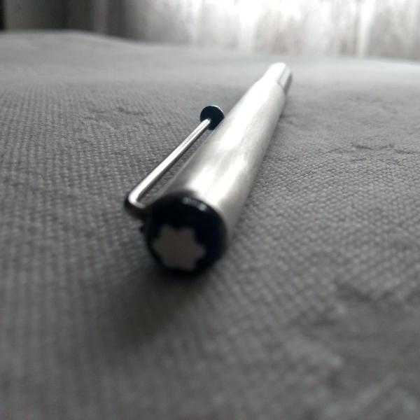 caneta montblanc aço escovado - 2 cores