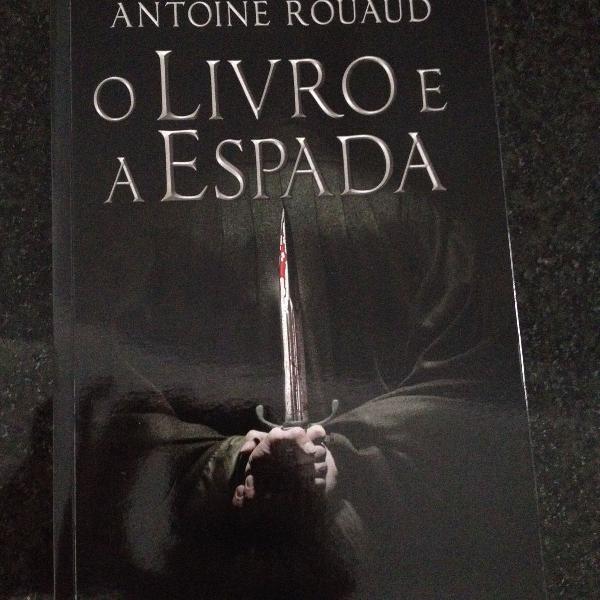 livro: o livro e a espada