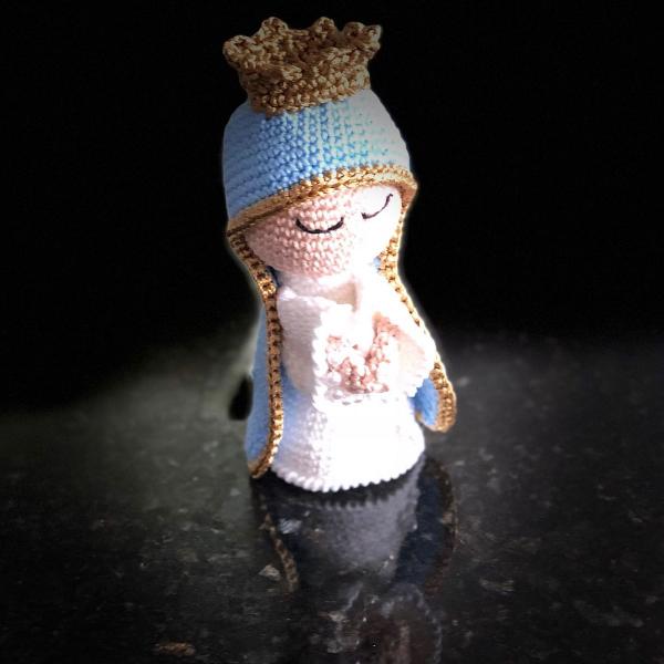 nossa senhora em crochê amigurumi