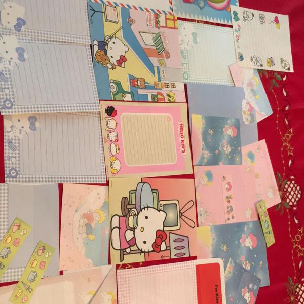 papel de carta san rio e soft paper hello kit