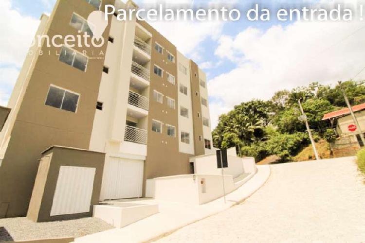 Apartamento novo,ultimo andar, dois dormitórios, sacada com