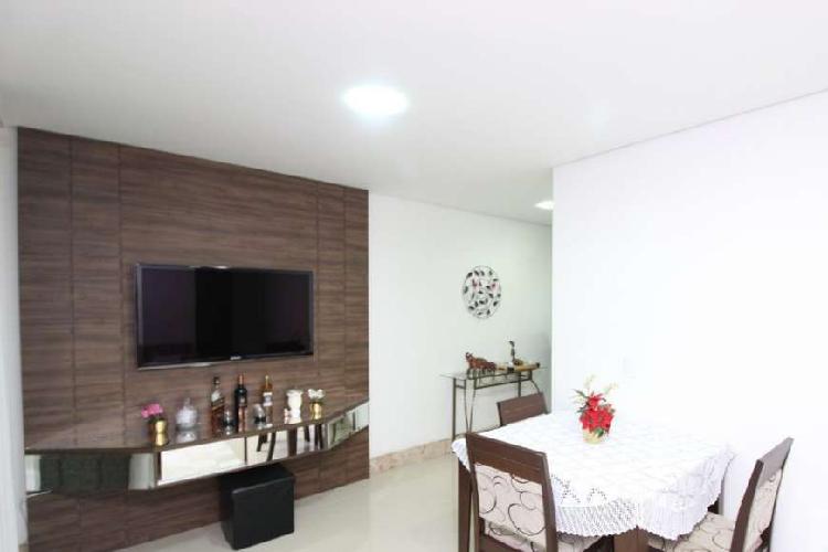 Apartamento para venda possui 52 metros quadrados com 1