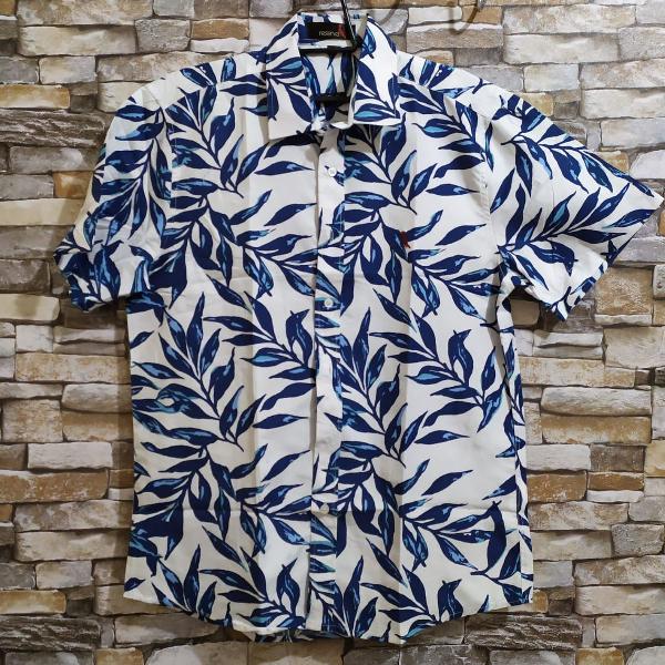 camisa floral verão