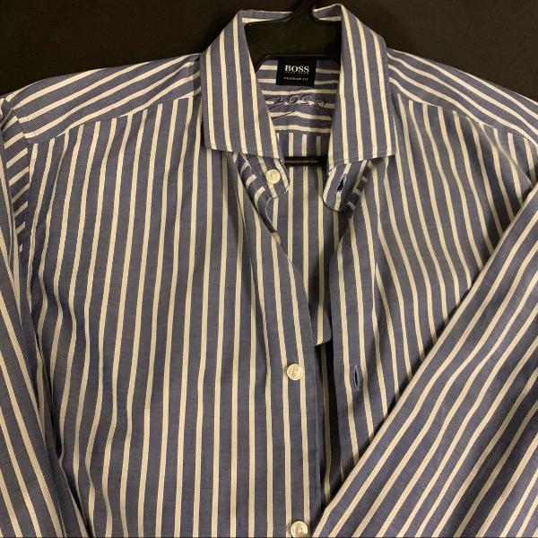 camisa hugo boss listrada azul e branca!