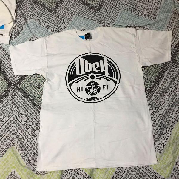 camiseta obey