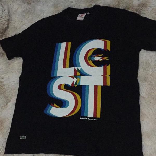 camiseta semi nova