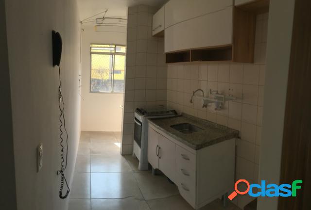 Apartamento com 2 dormitórios, Cond. Castelo Branco Ariston