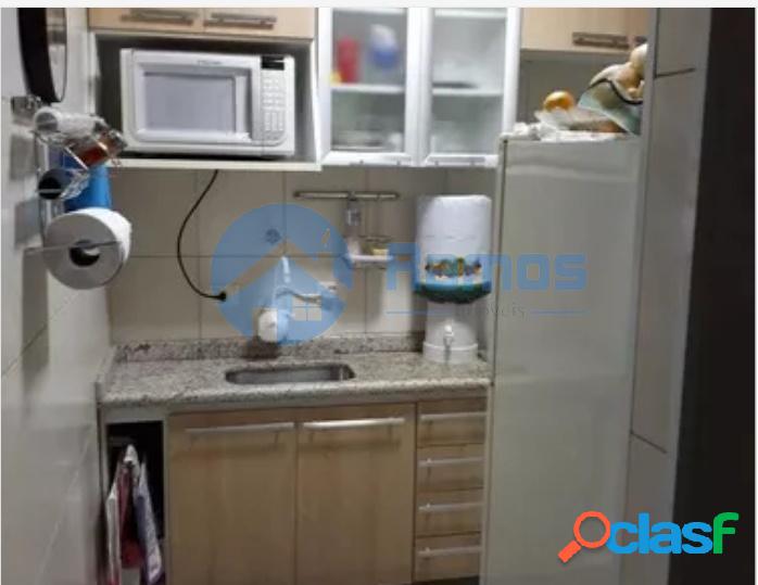 Apartamento com 2 dormitórios, no cond. São Paulo Vila