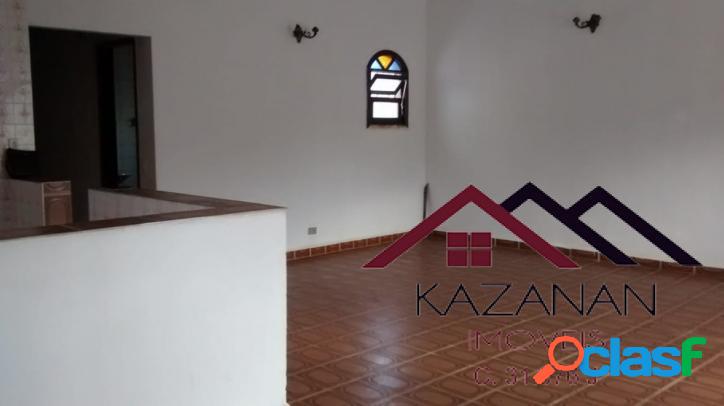 CASA 3 DORMITÓRIOS COM UM SUITE!!