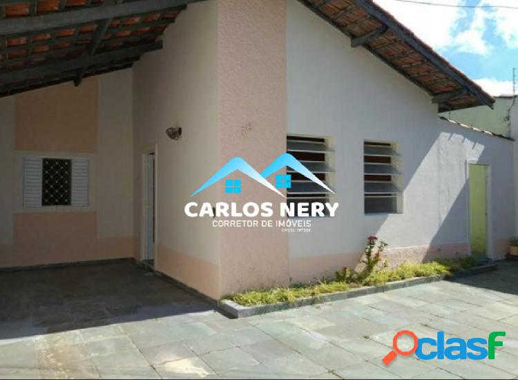 Casa a Venda - Excelente Localização
