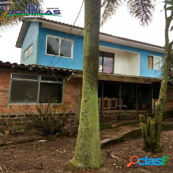 Casa em Condomínio Fechado