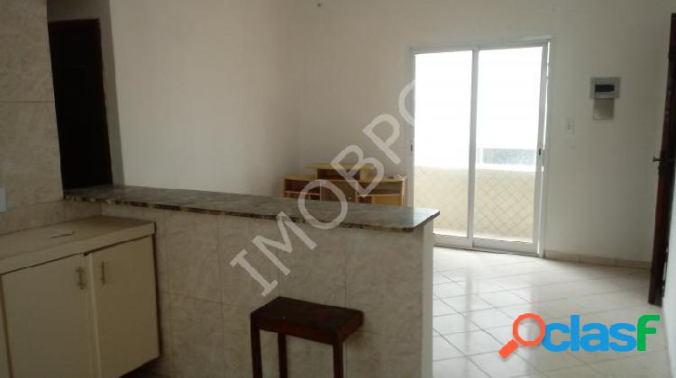 Ed. Wallace Grizanti - Apartamento com 2 dorms em Praia