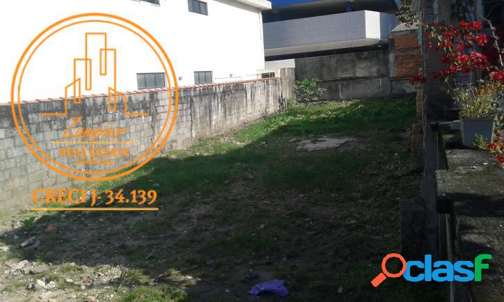 Terreno com 240m² - Aparecida - Santos