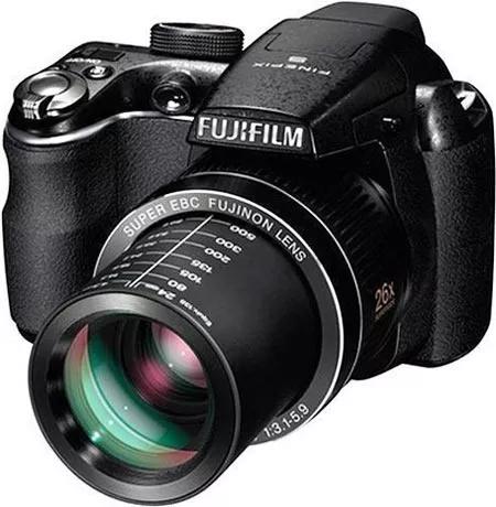 Camera Fujifilm Finepix S3300