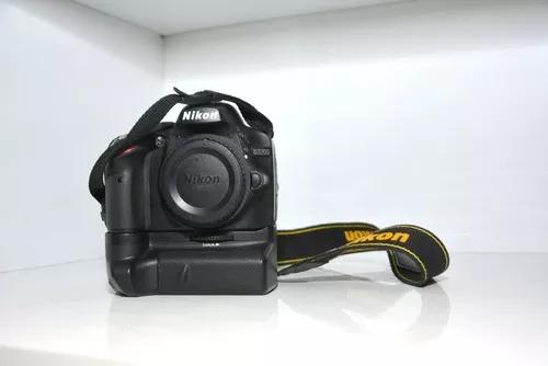 Câmera Nikon D3200 Com Grip + 2 Baterias